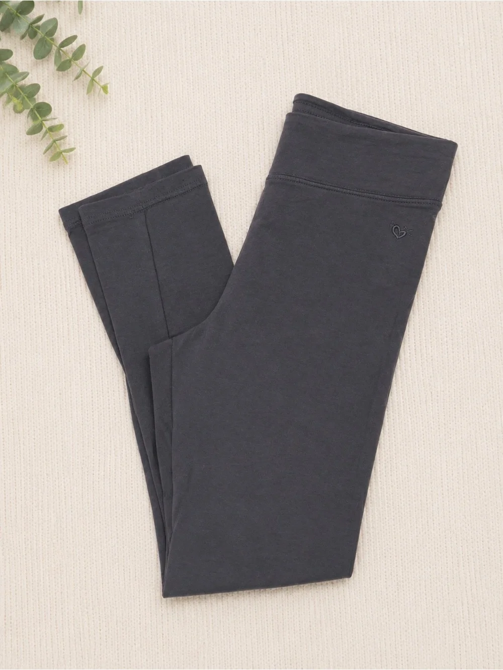 Justice girls Gray Leggings with Subtle Heart Logo sz 16